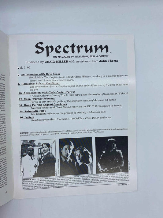 Spectrum The Magazine of Television Film & Comics Volume 1 #6 June 1996 The X-Files, Spectrum Magazine Jillian Anderson David Duchovny Cover