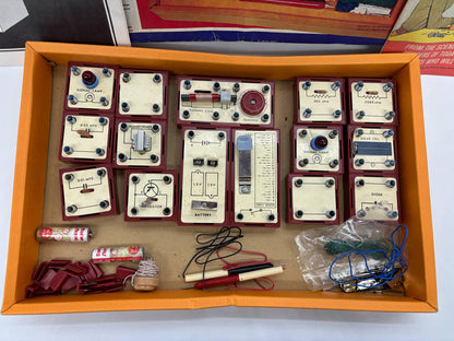 Science Fair 20 in 1 Electronic Modular Experiment Kit, 1971 Science Fair 20-in-1 Electronic Projects Kit No 28-245, Experimental Circuitry
