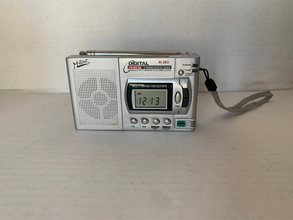 Vintage M-Zone Digital 10 Band Radio, Hi-Sensitivity Mini Radio with Alarm Clock, MZone Model R363, Multi Band Receiver, Mini Handheld Radio