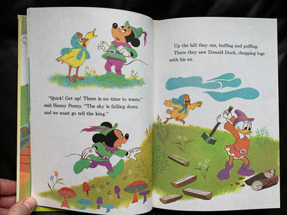 Vintage Henny Penny and the Big Bad Wolf, 1978 Walt Disney Book, Disney’s Wonderful World of Reading, First American Edition, Disney book