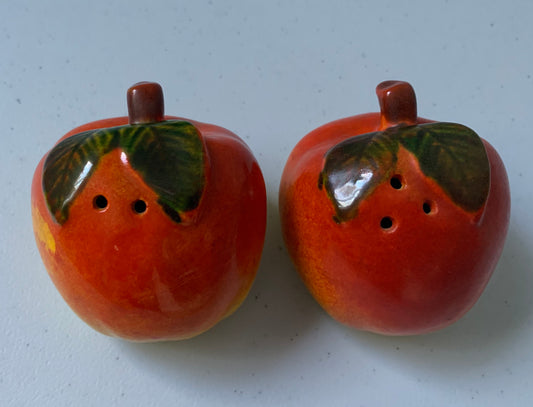 Vintage Apple Salt & Pepper, Japan Apples on their Sides Salt and Pepper Shakers, Red Apple With Green Stem Salt and Pepper Shakers, Apple