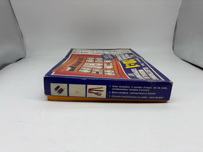 Science Fair 20 in 1 Electronic Modular Experiment Kit, 1971 Science Fair 20-in-1 Electronic Projects Kit No 28-245, Experimental Circuitry