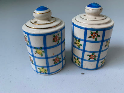 Vintage Condiment Set, Salt and Pepper and Sugar set, 3 Piece Salt & Pepper Shaker, Blue Check with Flowers Pattern, Condiment Table Setting