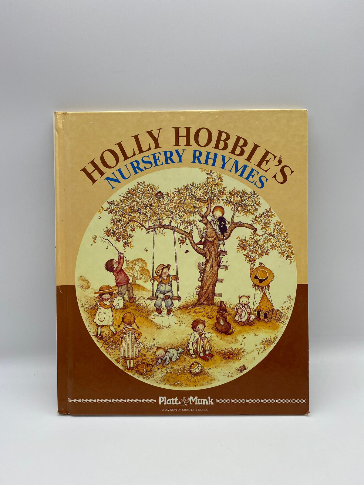 Vintage Holly Hobbie’s Nursery Rhymes, 1977 Holly Hobbies Nursery Rhymes Book, Childrens Holly Hobbie Nursery Rhymes Book, Holly Hobbie Book
