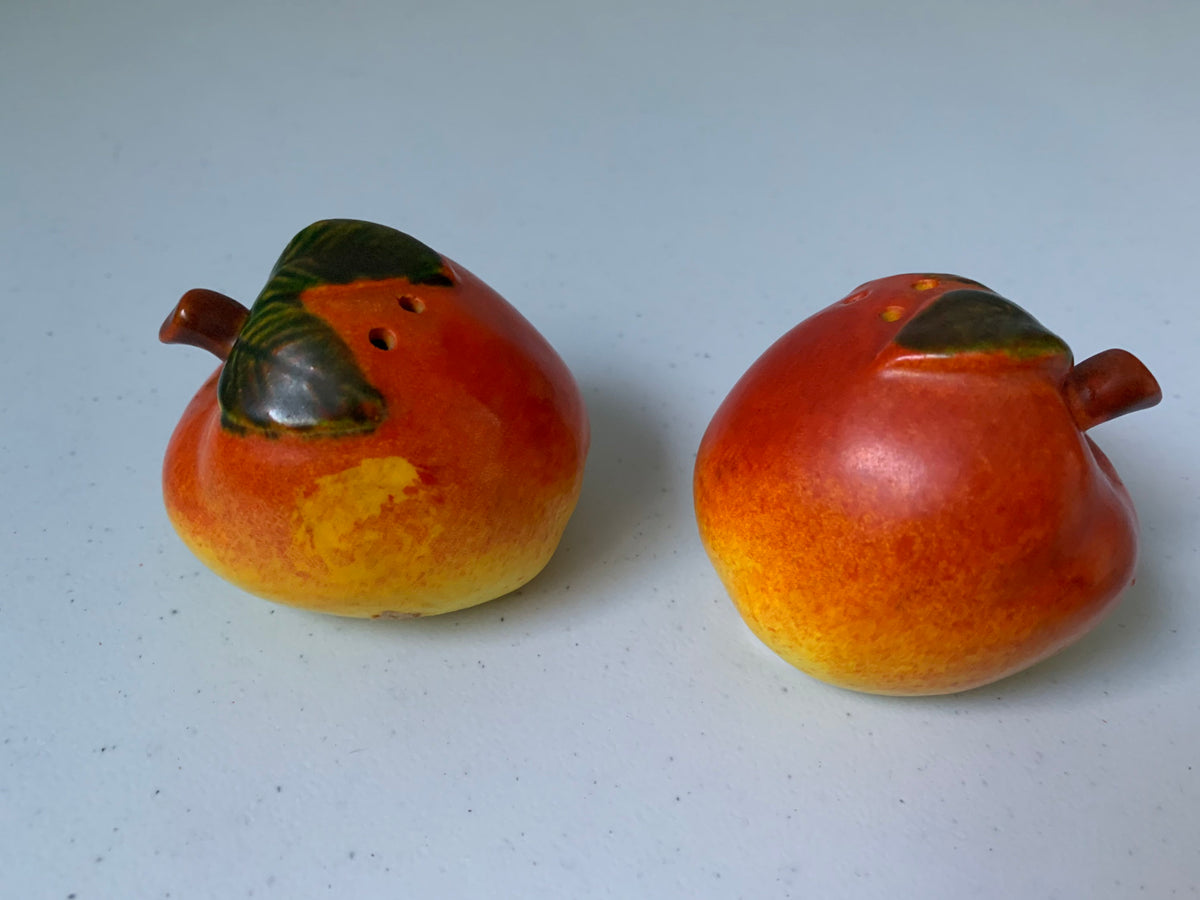 Vintage Apple Salt & Pepper, Japan Apples on their Sides Salt and Pepper Shakers, Red Apple With Green Stem Salt and Pepper Shakers, Apple