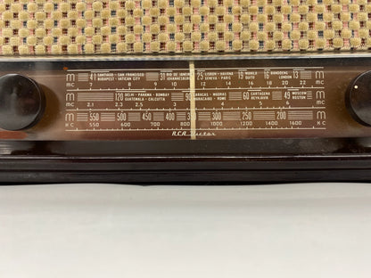 RCA Victor 531F Bakelite Short Wave Radio, Rare 1949 RCA Victor Tube Radio, Tabletop Rca Victor Short wave Radio, His Masters Voice Emblem
