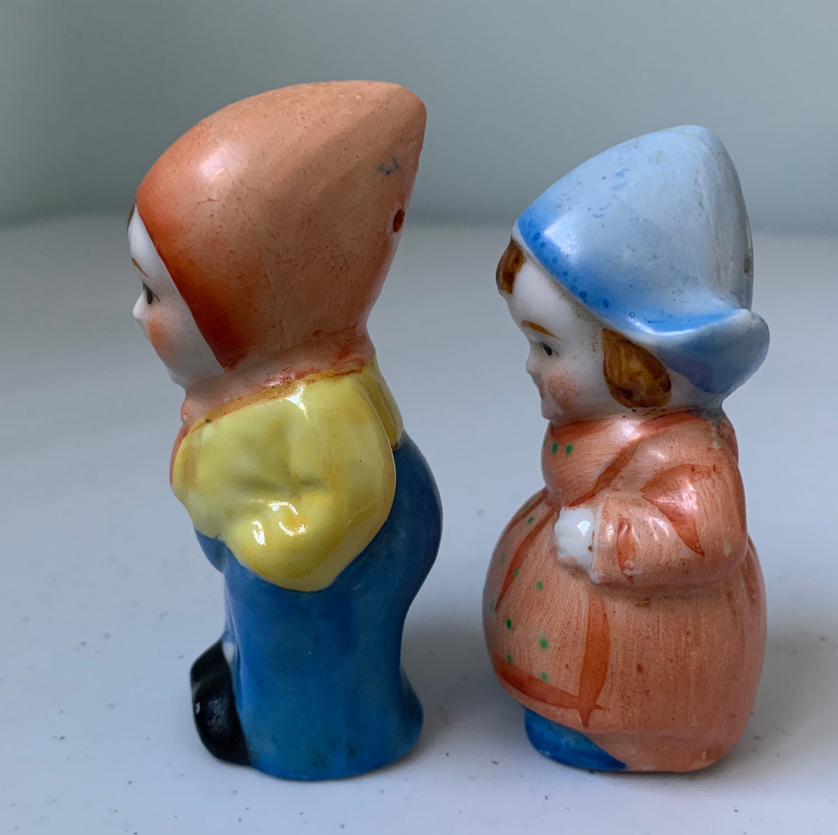 Vintage Dutch Boy and Girl Salt & Pepper, Japan Ceramic Hand Painted Salt and Pepper Shakers, Traditional Dutch Boy and Girl Shakers, Dutch