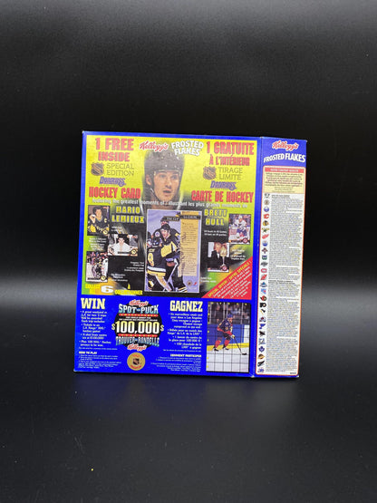 Vintage Frosted Flakes Brett Hull Signature Flattened Cereal Box, 1995 Brett Hull NHL Kellogg’s Frosted Flakes DonRuss Trading Trading Cards