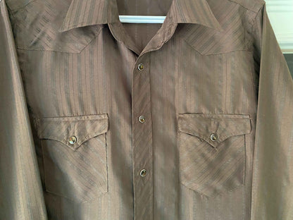Vintage Wrangler Pearl Snap Dress Shirt, 1970’s Brown Wrangler Western Shirt Size 15 1/2 Medium, Wrangler Long Tails Western Dress Shirt USA