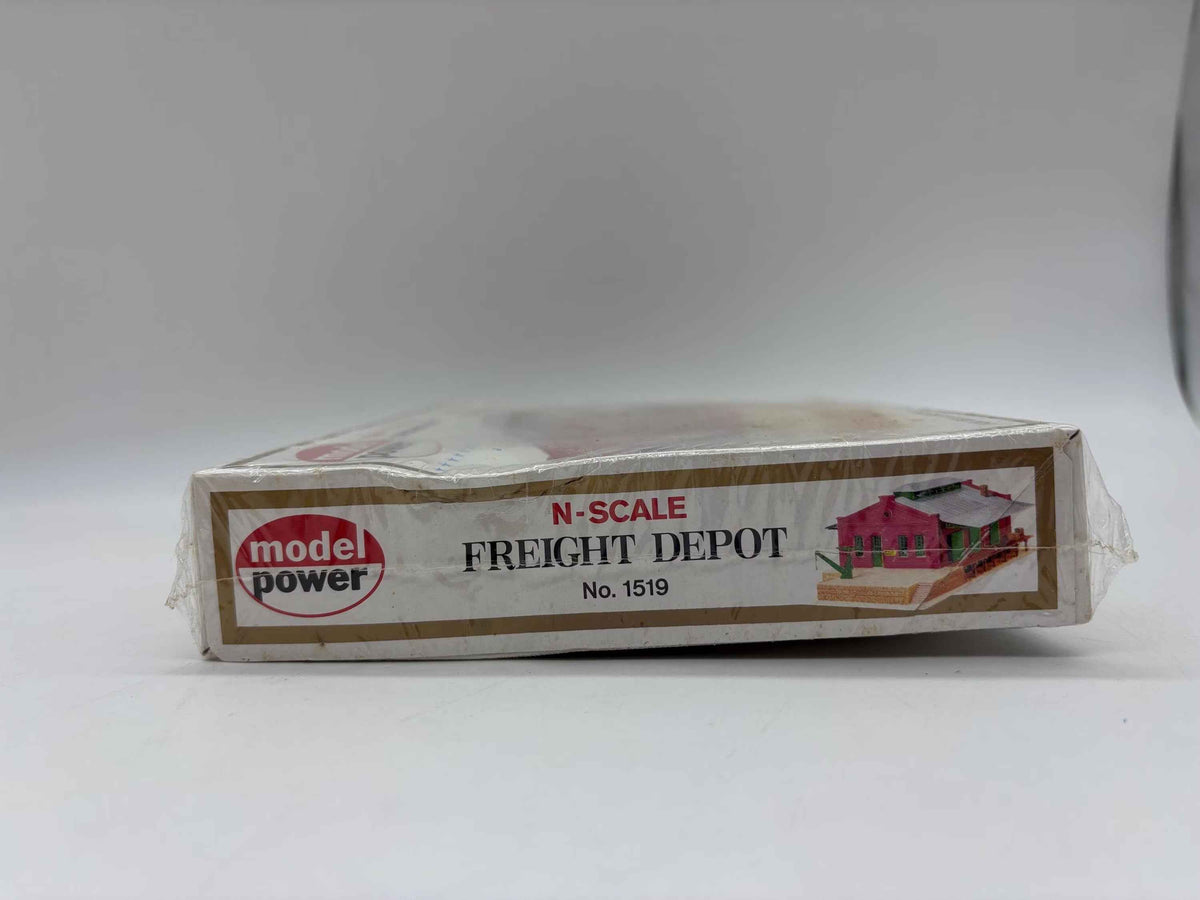 Model Power N Scale Freight Depot No 1519, Train Set Freight Depot, N-Scale Freight Depot Model Power Sealed, New Old Stock Freight Depot
