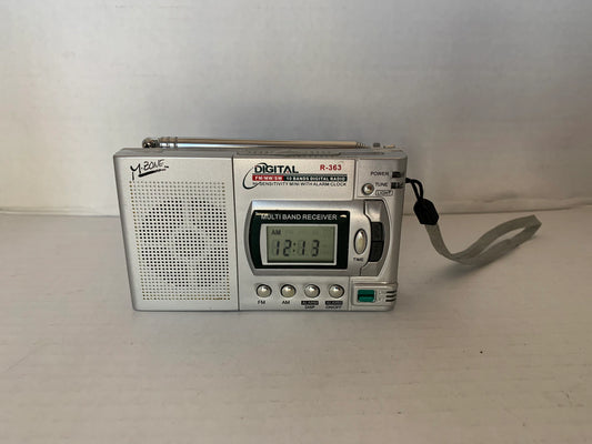 Vintage M-Zone Digital 10 Band Radio, Hi-Sensitivity Mini Radio with Alarm Clock, MZone Model R363, Multi Band Receiver, Mini Handheld Radio