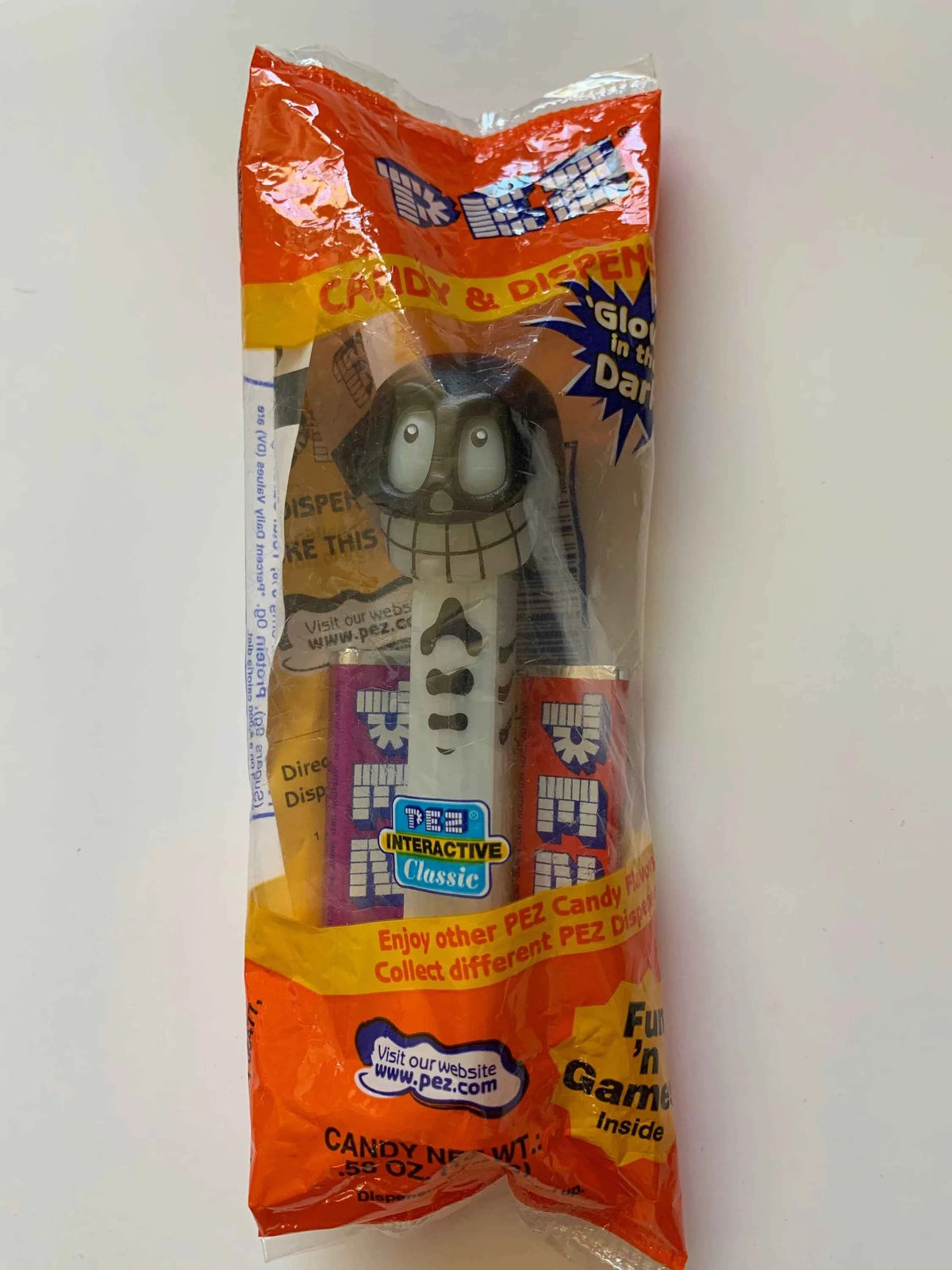 Vintage PEZ Skeleton Glow in the Dark Candy Dispenser, PEZ Skeleton, Skeleton Candy Dispenser, Halloween PEZ, Skeleton Pez, Halloween Candy
