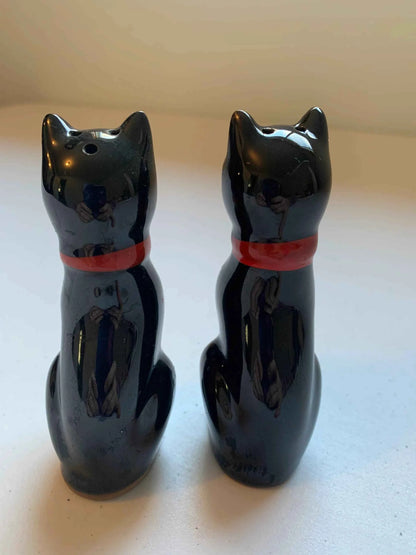 Vintage Siamese Black Cat Salt & Pepper Shaker, Green Gem Eyes Cat Japan Salt and Pepper, Black Cat with Red Bow Salt and Pepper Shaker, Cat