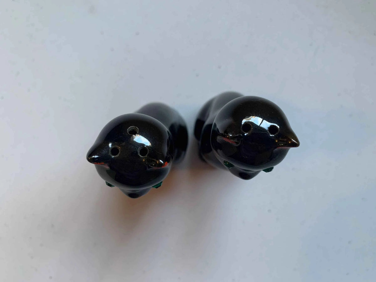 Vintage Siamese Black Cat Salt & Pepper Shaker, Green Gem Eyes Cat Japan Salt and Pepper, Black Cat with Red Bow Salt and Pepper Shaker, Cat