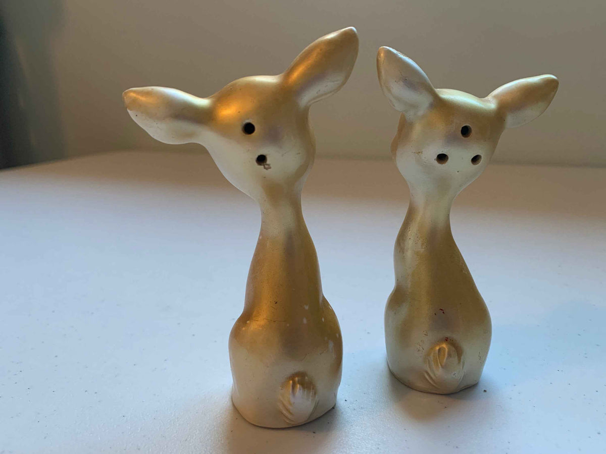 Vintage Golden Eyelash Deer Salt & Pepper Shakers, Rare Japanese Iridescent Deer Salt and Pepper, Deer Salt and Pepper, Vintage Ceramic Deer