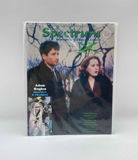 Spectrum The Magazine of Television Film & Comics Volume 1 #4 July 1995 The X-Files, Spectrum Magazine Jillian Anderson David Duchovny Cover