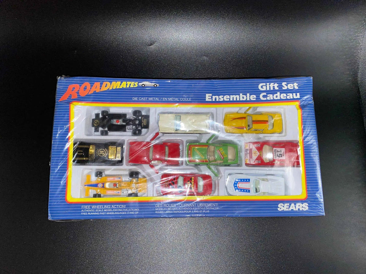Sears Roadmates Free Wheeling Action Die Cast Metal Gift Set, Sears Roadmate Gift Set New Old Stock, Roadmate Gift Set 10 Cars Sealed in Box