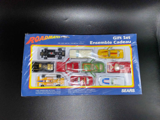 Sears Roadmates Free Wheeling Action Die Cast Metal Gift Set, Sears Roadmate Gift Set New Old Stock, Roadmate Gift Set 10 Cars Sealed in Box