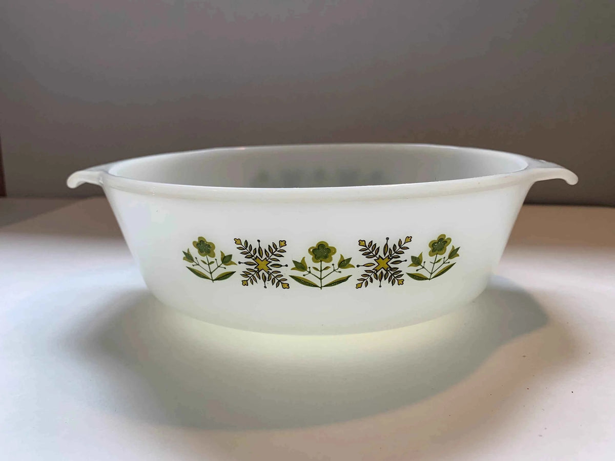 Vintage Fire King Meadow Green Flower Pattern Set of 2 Casserole Dishes, 1.5 Quart Anchor Hocking Casserole Dish, Vintage Milk Glass Bakers