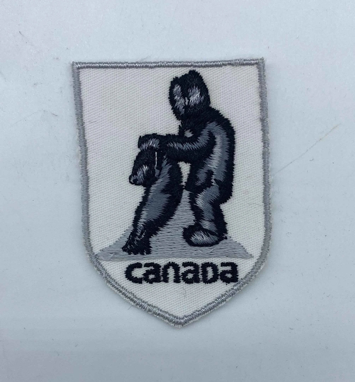 Vintage Canada Aboriginal Seal Hunter Crest Patch, Vintage Canada Inuit Seal Hunter Patch, Seal Hunter Canada Patch, Canada Seal Crest Patch