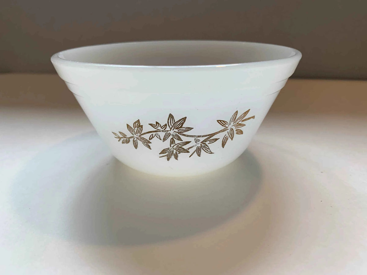 Vintage Federal Glass Cereal Bowl, Gold Vine with Flowers, Federal Milk Glass 5” Bowl with Gold Flowers, Retro Holiday Federal Glass Bowl