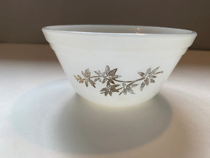 Vintage Federal Glass Cereal Bowl, Gold Vine with Flowers, Federal Milk Glass 5” Bowl with Gold Flowers, Retro Holiday Federal Glass Bowl