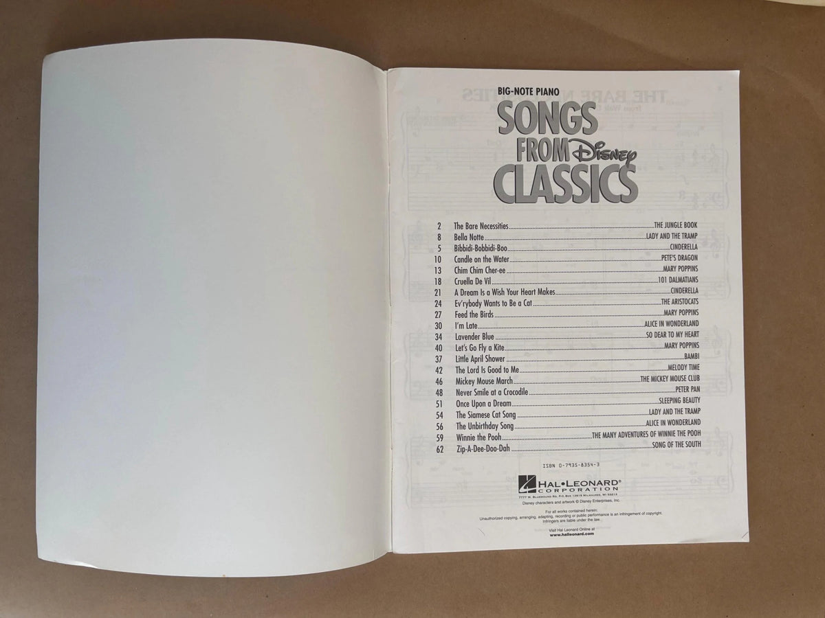 Songs From Disney Classics Big Piano Book, Hal Leonard Corporation, Cinderella, Mary Poppins, Bambi, Peter Pan, Sleeping Beauty Song Book