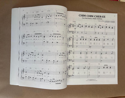 Songs From Disney Classics Big Piano Book, Hal Leonard Corporation, Cinderella, Mary Poppins, Bambi, Peter Pan, Sleeping Beauty Song Book