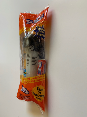 Vintage PEZ Skeleton Glow in the Dark Candy Dispenser, PEZ Skeleton, Skeleton Candy Dispenser, Halloween PEZ, Skeleton Pez, Halloween Candy